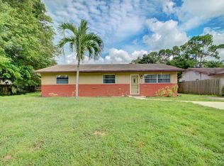 7696 1st Ter, Lake Worth, FL 33463