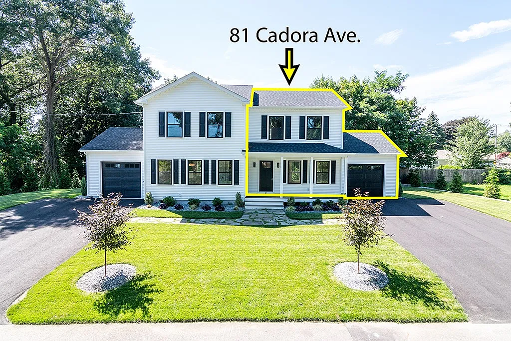 81 Cadora Ave — Photo 2