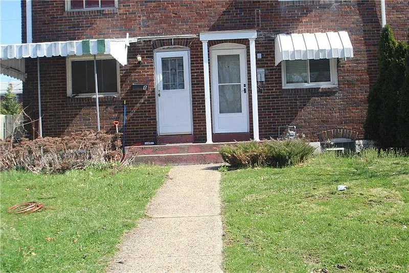 18 Rheams Ave photo 1