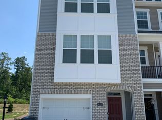 6125 W Stonepath Garden Dr, Chester, VA 23831