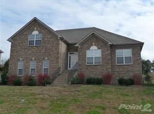 100 N Shadowhaven Way, Hendersonville, TN 37075