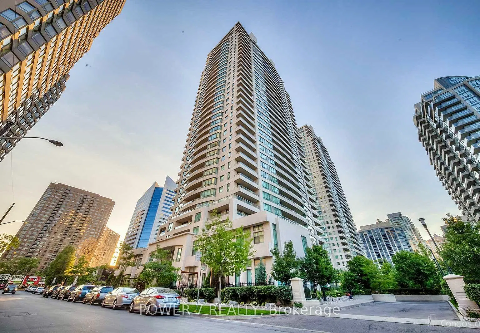 3 bed, $4,200 — Photo 1