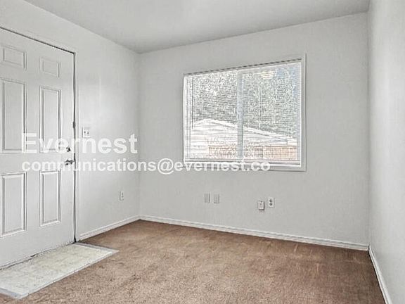 4th image of 43410 SE North Bend Way #4