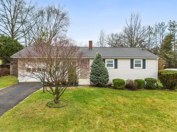 109 David Ave, Vestal, NY 13850