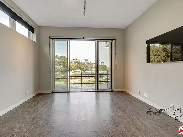 3850 Rambla Orienta — Photo 49