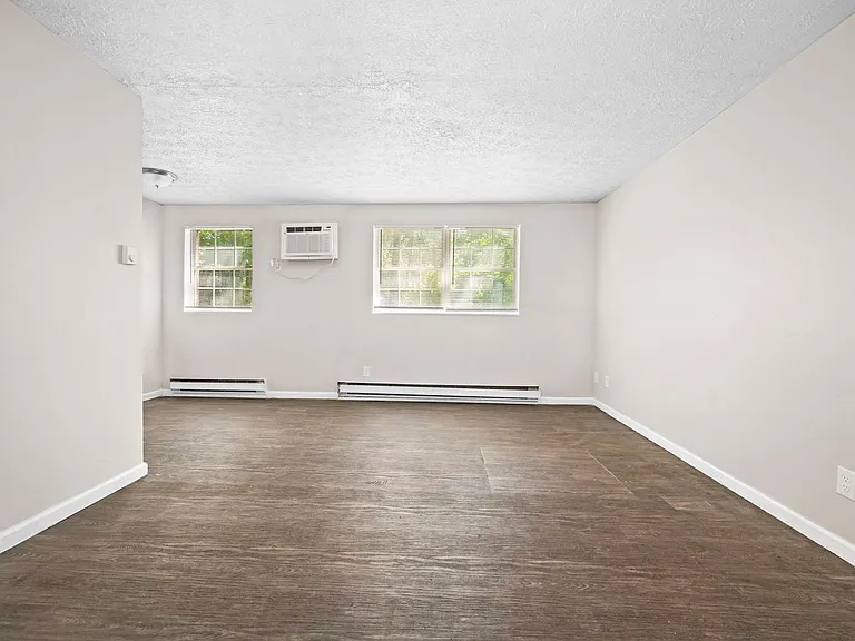 2303 Wyoming Ave — Photo 19