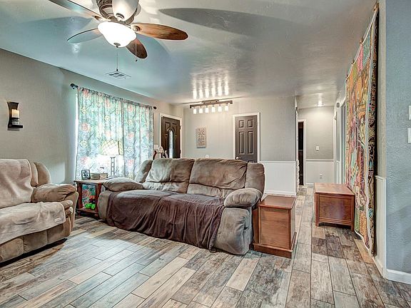 5th image of 2705 Partridge Ln