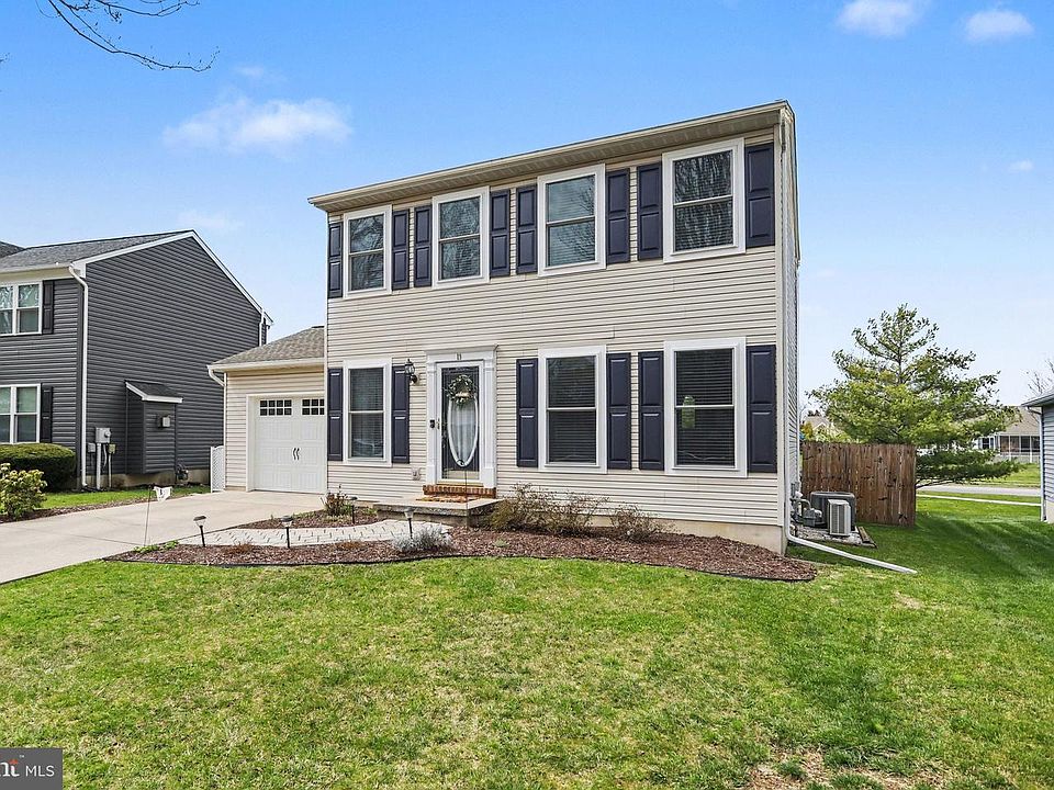 1st image of 19 Stayman Way