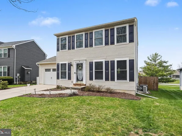 19 Stayman Way, Littlestown, PA 17340