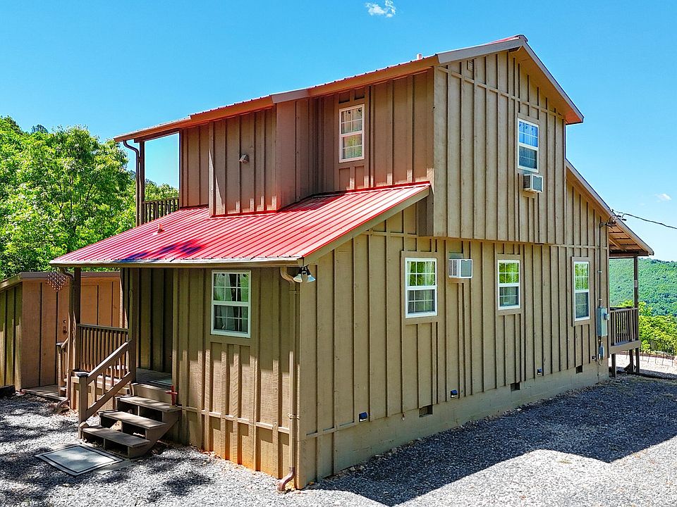 1st image of 264 Curry Way