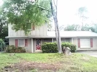 1620 Carl St, Fort Worth, TX 76103