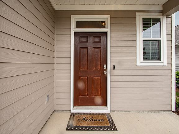 4th image of 1054 Glenhaven Dr