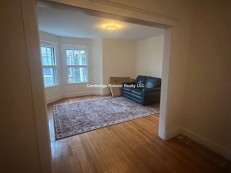 33 Concord Ave #4 — Photo 27