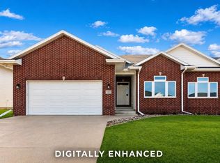 1185 Fox Ridge Rd, Dike, IA 50624