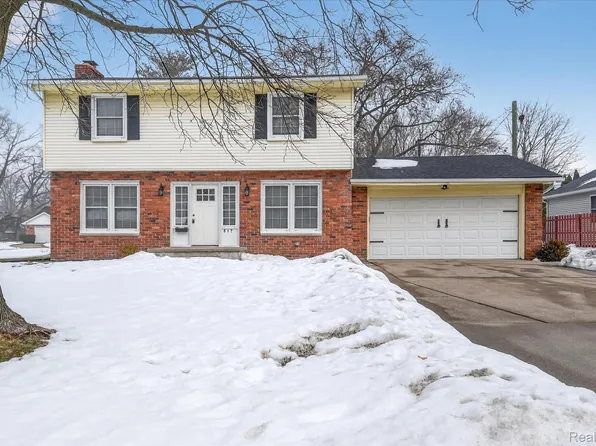 817 Florida Ave, Port Huron, MI 48060