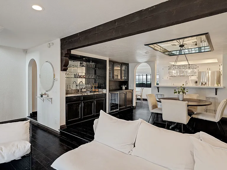227 S Irena Ave #5 — Photo 11