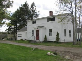 21 Church St, Winterport, ME 04496