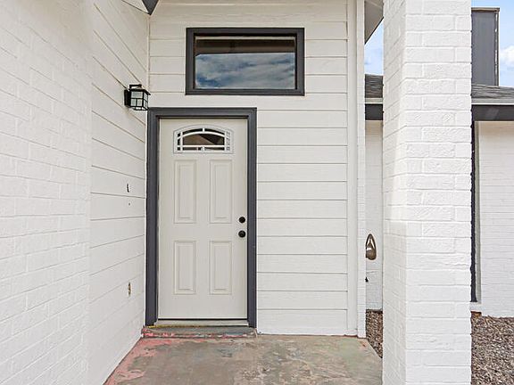 4th image of 8487 Paddlefoot Ln