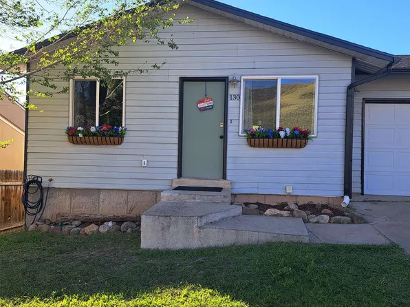 130 Hunt Ave, Evanston, WY 82930