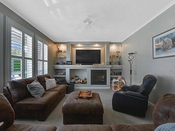 2nd image of 14676 73a Ave