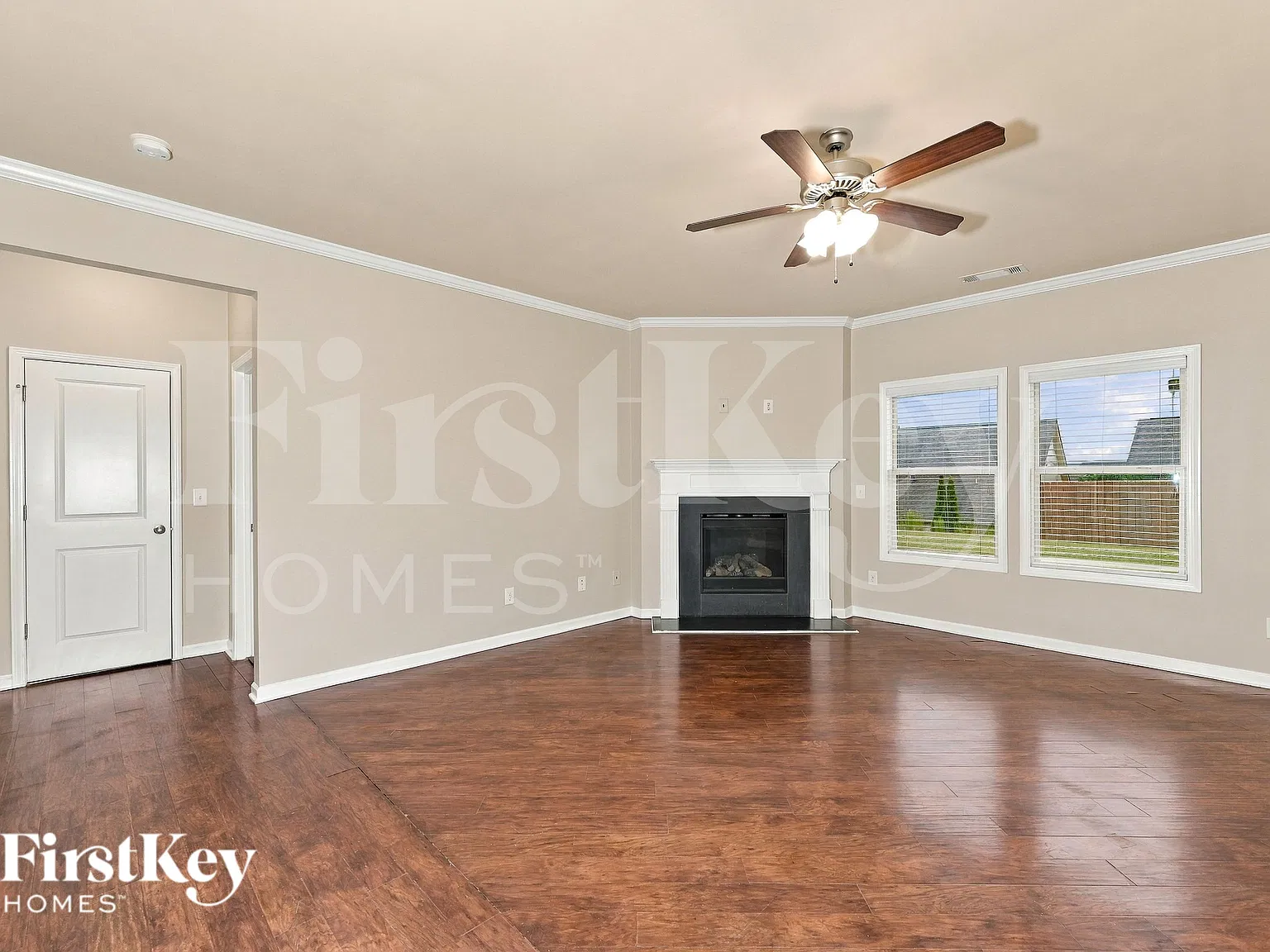 4 bed, 3.0 bath, 2389 sqft, $2,080 — Photo 2