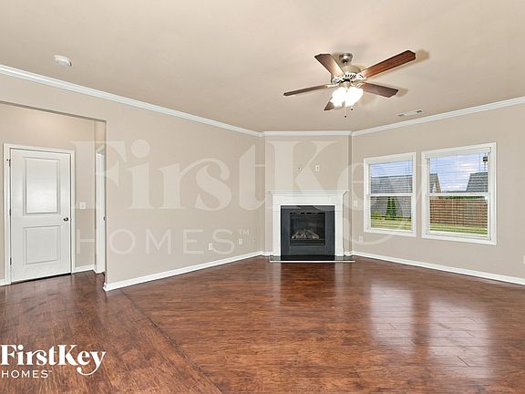 2nd image of 4547 Country Manor Walk