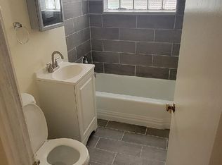 1107 W Cermak Rd, Broadview, IL 60155