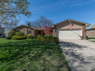37914 Bristol St, Livonia, MI