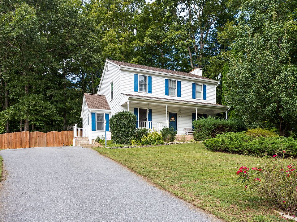 1st image of 10624 Cobblestone Dr