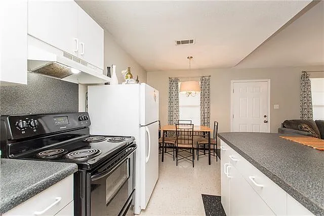 196 N Larussa Ln #3 — Photo 6