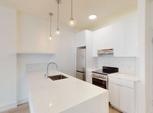 555 Buena Vista Ave W #203, San Francisco, CA 94117