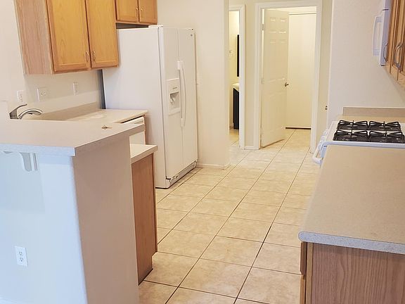 3rd image of 6292 W Levi Ave