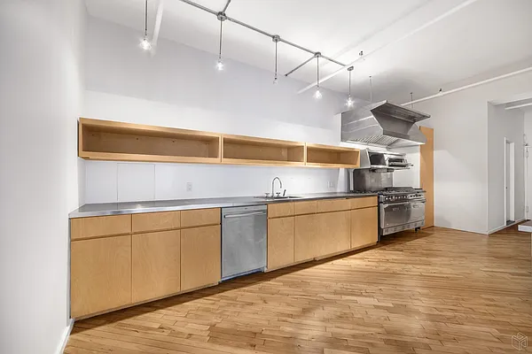 Sold by Halstead Real Estate | media 19