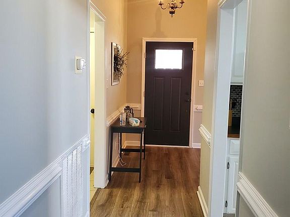 2nd image of 204 Ruby Belle Way