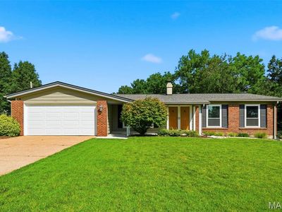 4970 Fernhill Dr, Saint Louis, MO, 63128