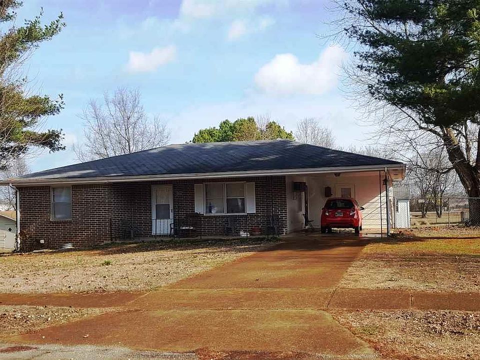 1st image of 36 Diane Ave
