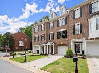 2303 Waters Edge Trl, Roswell, GA 30075