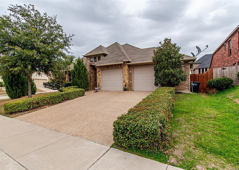 1st image of 8613 Hornbeam Dr