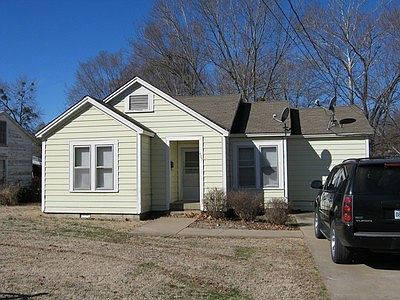 1st image of 405 Hayes St