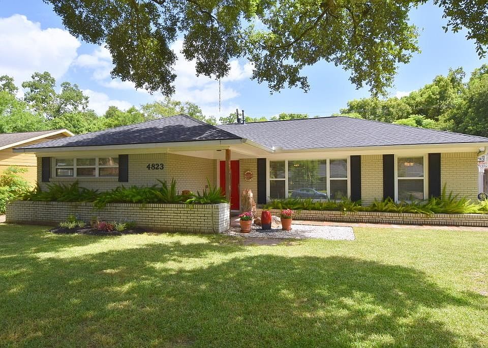 1st image of 4823 Stillbrooke Dr