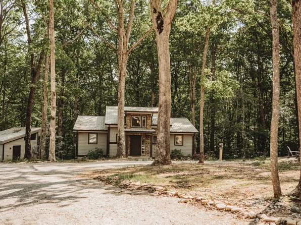 254 Waters Edge Way, Tracy City, TN 37387