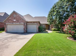 1705 W Lincoln St N, Broken Arrow, OK 74012