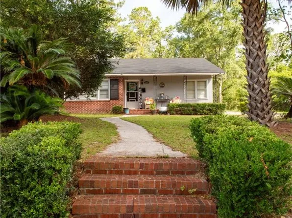 1405 Grove Ave, Waycross, GA 31501