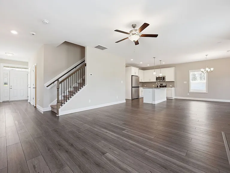 47 Hemming Ct — Photo 8