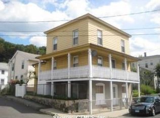 2 Carmen St, Waterbury, CT 06706