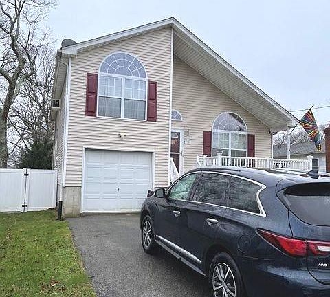 2nd image of 78 Argyle Dr