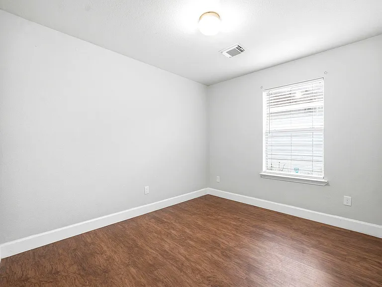 11723 Greenmesa Dr — Photo 19