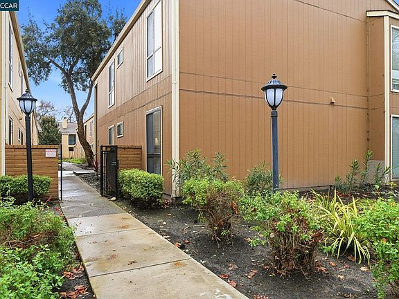 2nd image of 9025 Alcosta Blvd APT 259