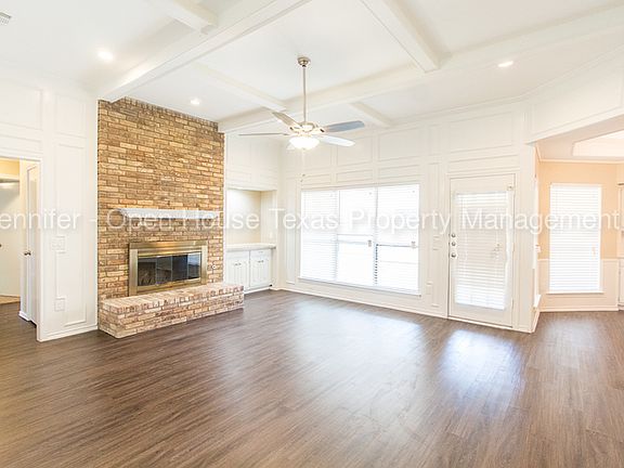 2nd image of 4212 Emerson Dr