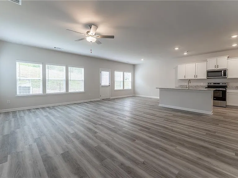 4129 Oakwood Terrace Ct — Photo 7